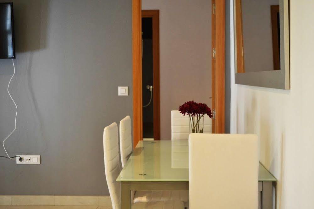 Plaza De La Encarnacion Apartments Seville Exterior photo